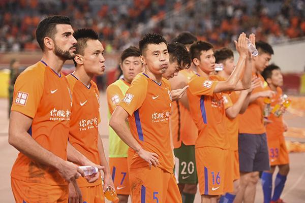 里昂发布备战花絮，今夜主帅复盘，亚冠任务艰巨，心理建设被强调(多元宇宙三大惹不起)